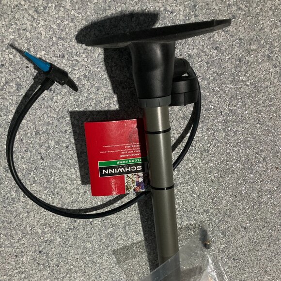 schwinn bike foot air inflator nwt - Picture 2 of 4